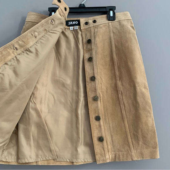 Jano Size 7 Tan Suede Pencil Skirt - Picture 3 of 10